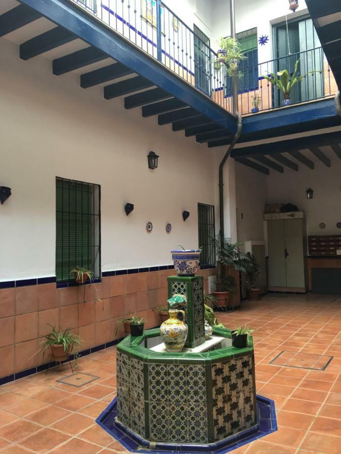 Apartamento La Rana セビリア エクステリア 写真